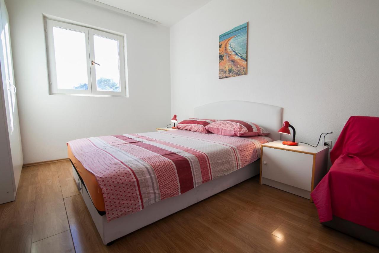 Apartments Radic Bol Exterior foto